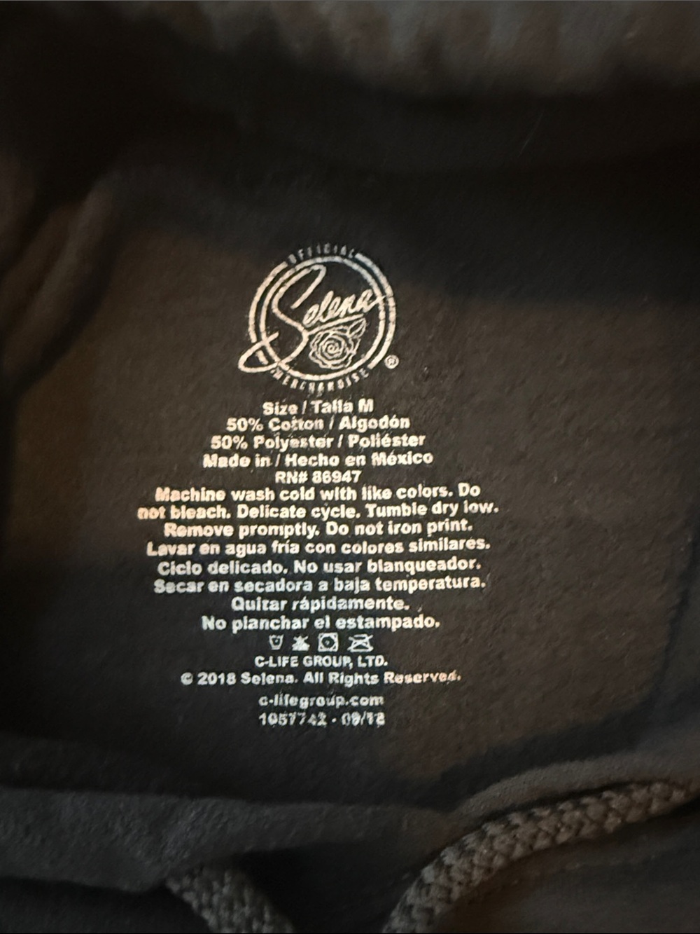Selena Cropped Hoodie Size M - Picture 2 of 3